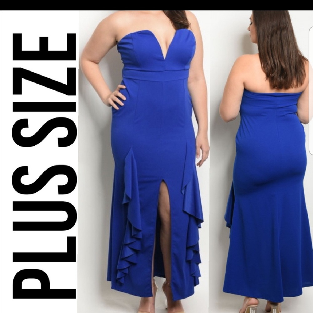 Plus size strapless ruffle maxi dress. DR6